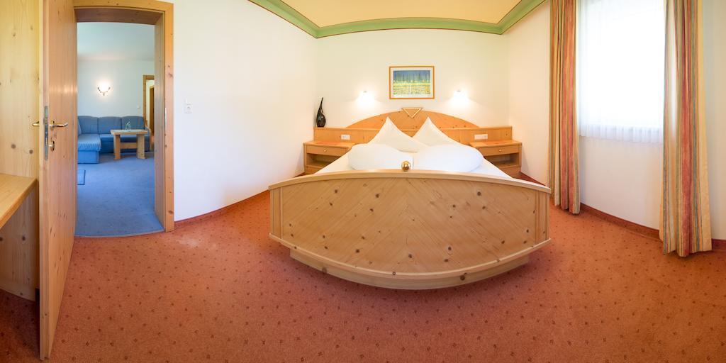 Appartementhaus Pinnisblick Нойщифт им Щубайтал Екстериор снимка